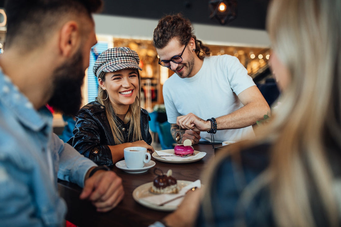 Saisonale Kaffees und Pour Over: Wie saisonale Kaffeesorten den Pour-Over-Geschmack im Laufe des Jahres verändern können.