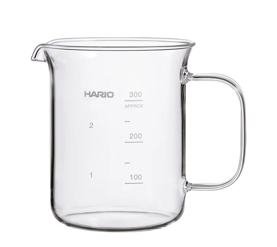 Hario Beaker Glas für Kaffee, 300ml, transparentes Laborglas-Design, von Erste Tegernseer Kaffeerösterei, ideal für Barista-Ästhetik