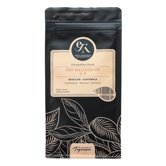 Filterkaffee-Mischung Der Wallberger V.8 der Ersten Tegernseer Kaffeerösterei mit feinen Noten von Schokolade, Melasse und Dörrobst