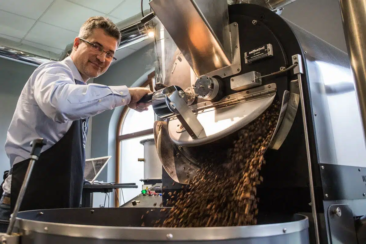 kaffee-frisch-geroestet