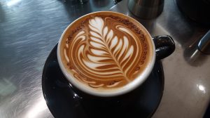 barista-latte-art-2