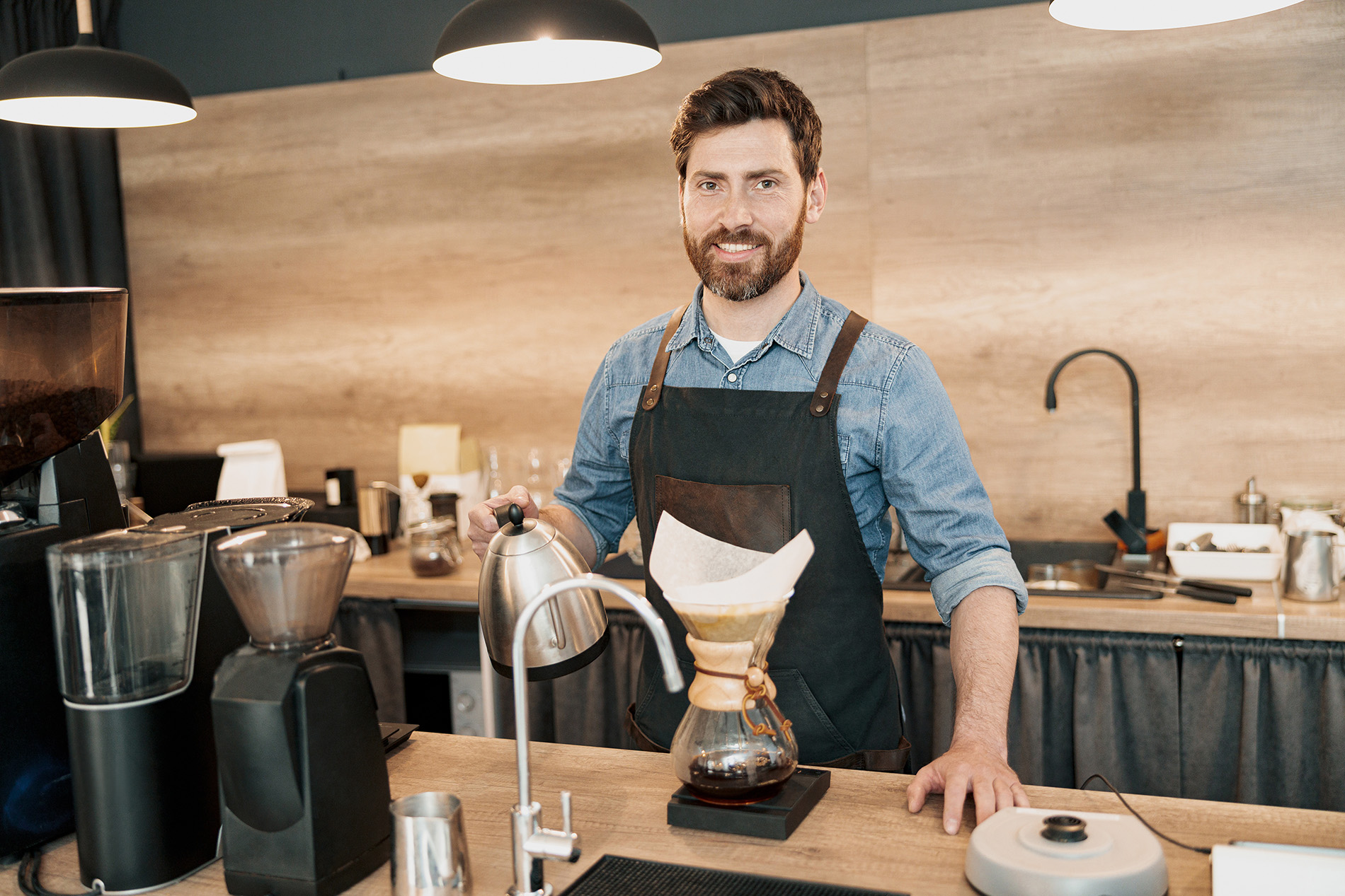 Reinigung und Pflege der Pour Over Ausrüstung